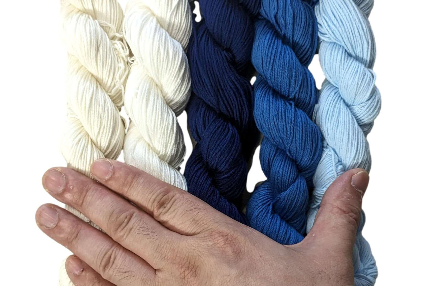 Traditional Sashiko Thread in Mono Colors - White, Dark Blue, Navy, Light Blue - 145 Meter Skeins Made of 100% Egyptian Cotton