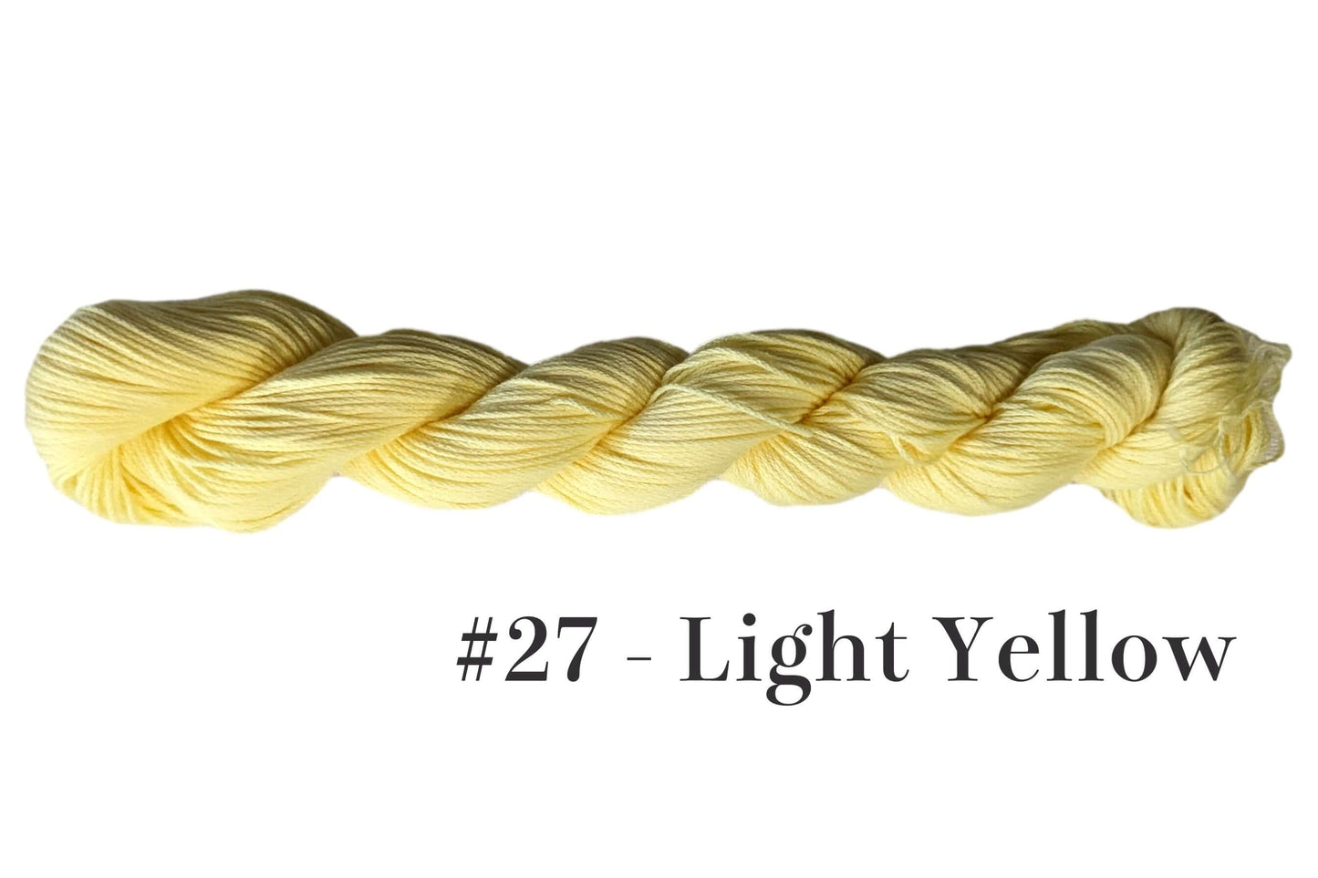 Light yellow traditional sashiko thread #27 made of 100% Egyptian cotton, 145 meters per skein, manufactured in Japan